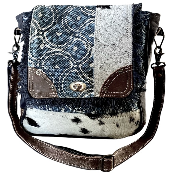 Myra Handbag Western Boho Cowhide Crossbody Leather & Canvas Cowgirl Zip Up Bag - Picture 16 of 16